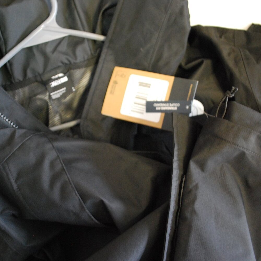 The North Face Cypress M Rain Parka Jacket NEW Men's Black L - Picture 5 of 6